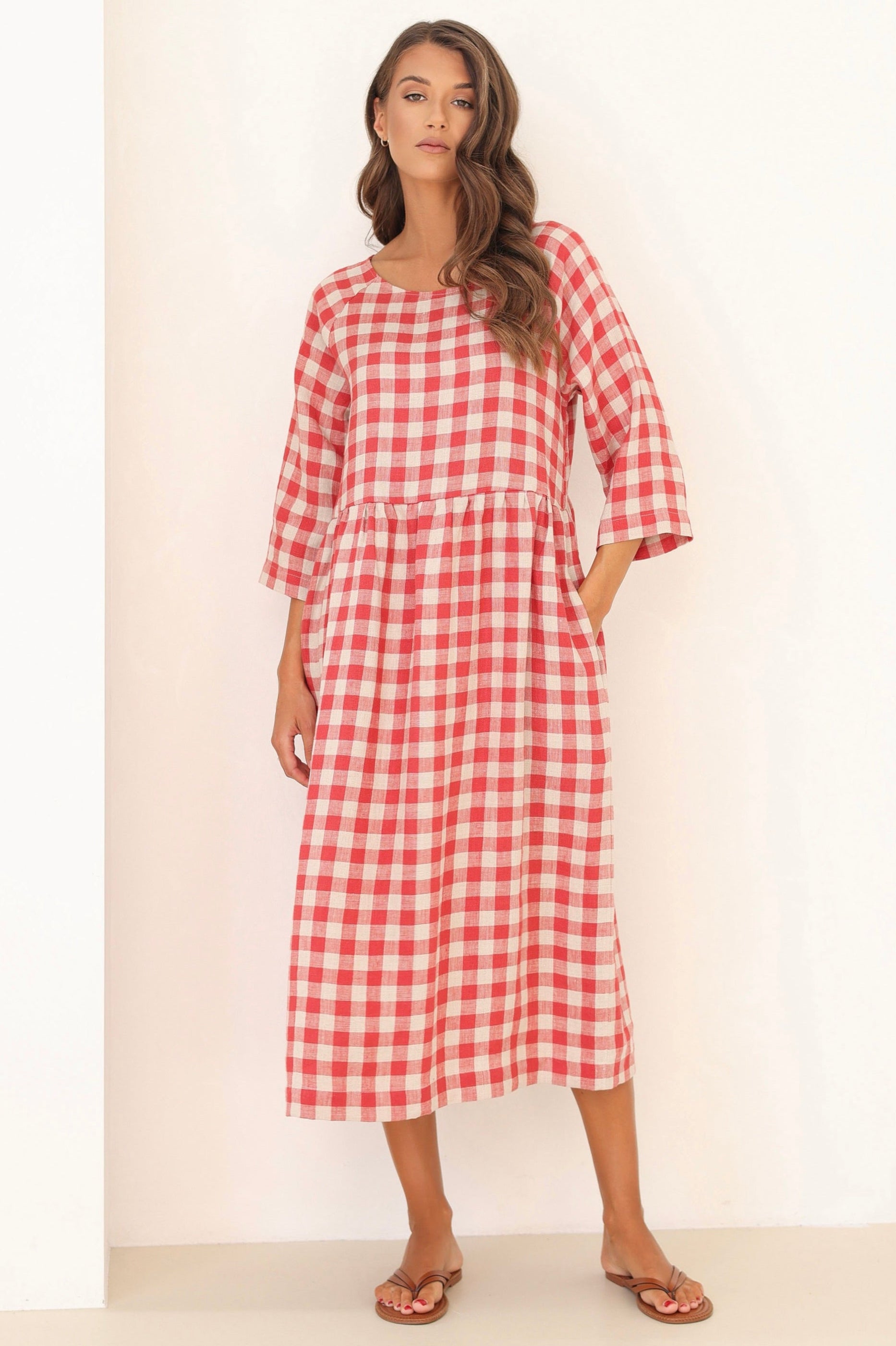 Linen Oversized Dress in Red Gingham Linen Swan Linen Oversized Dress in Red Gingham Linen Swan