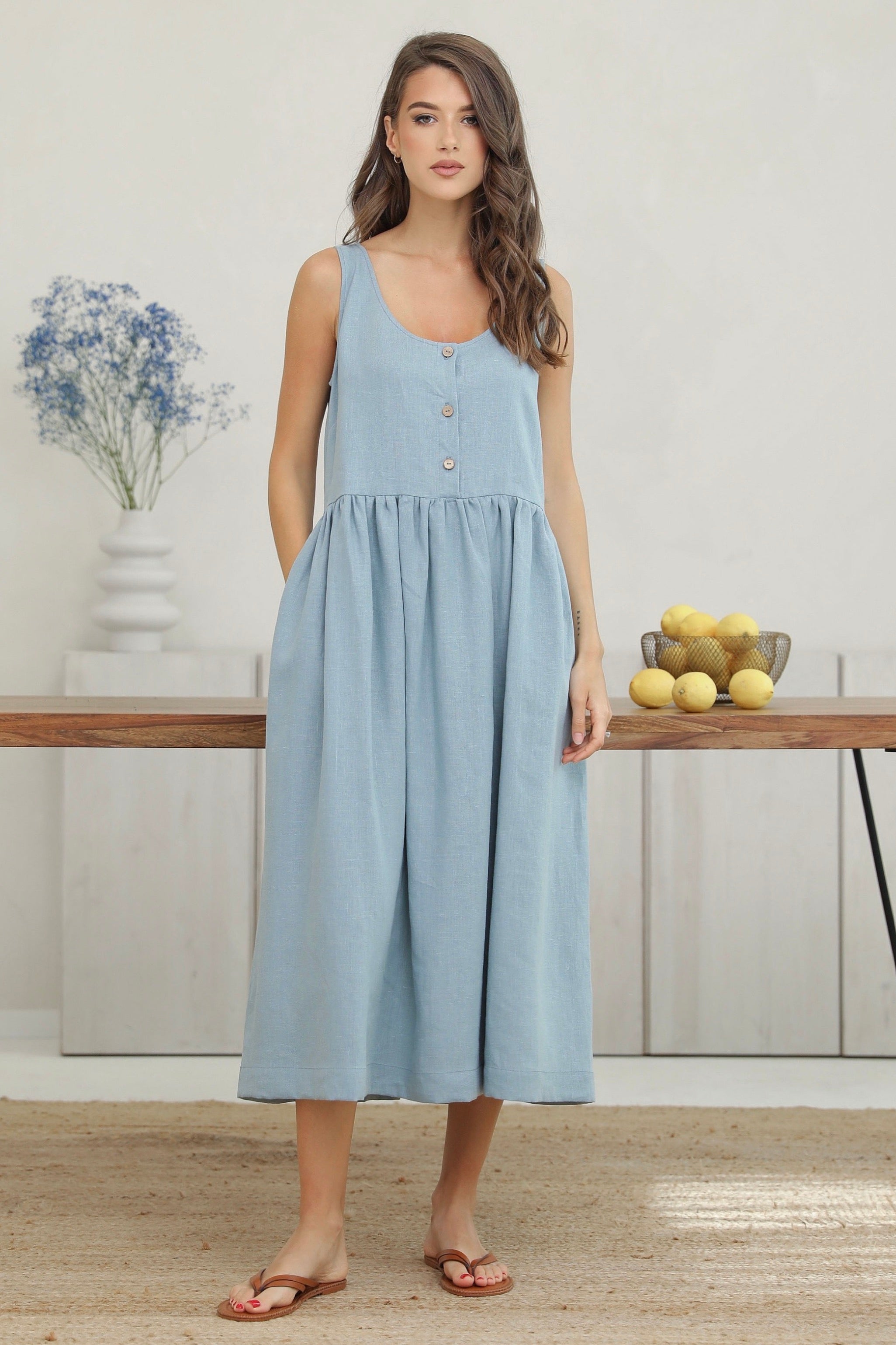 Linen Dress in Willow Green Linen Swan Linen Dress in Willow Green Linen Swan