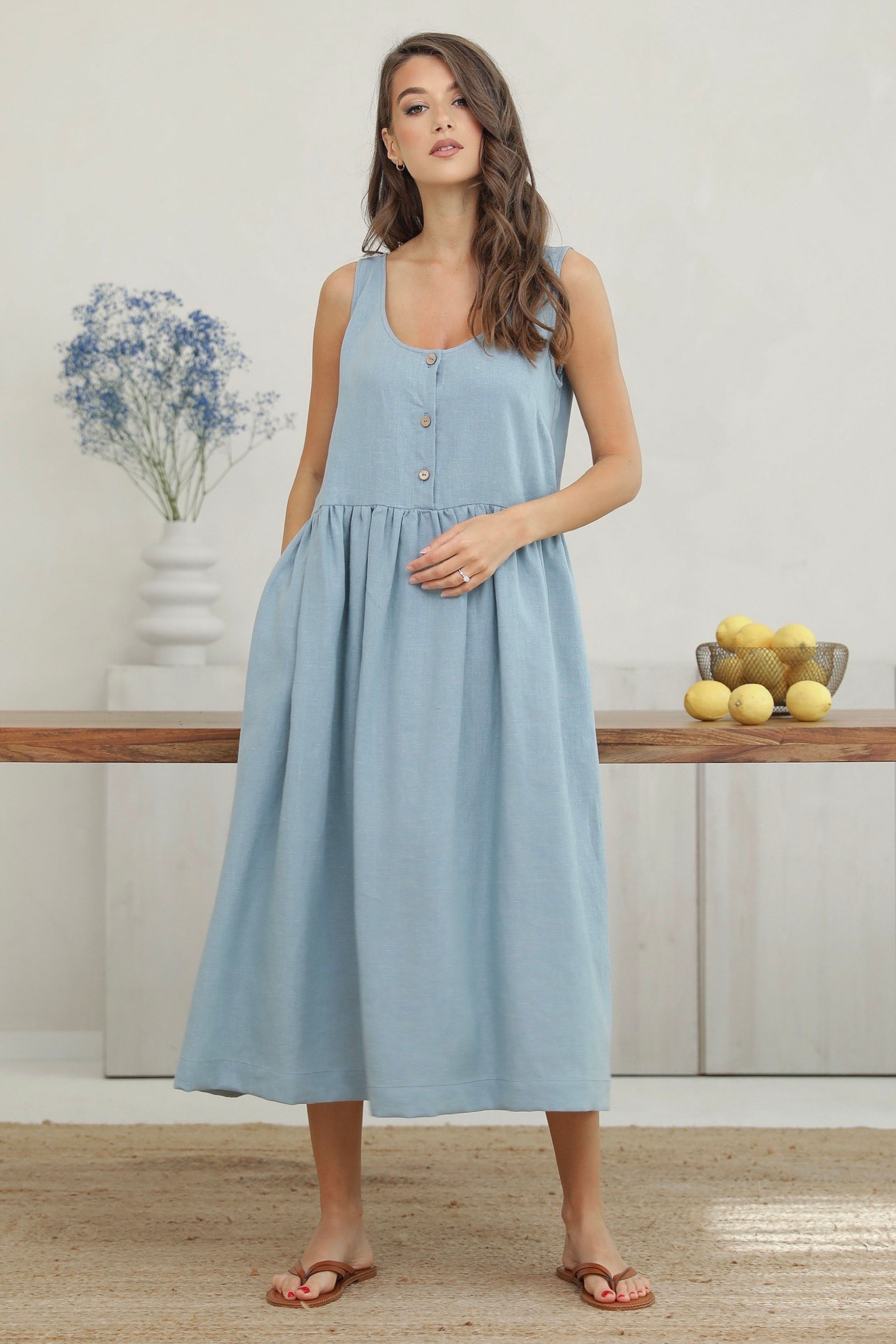 Linen Dress in Willow Green Linen Swan Linen Dress in Willow Green Linen Swan
