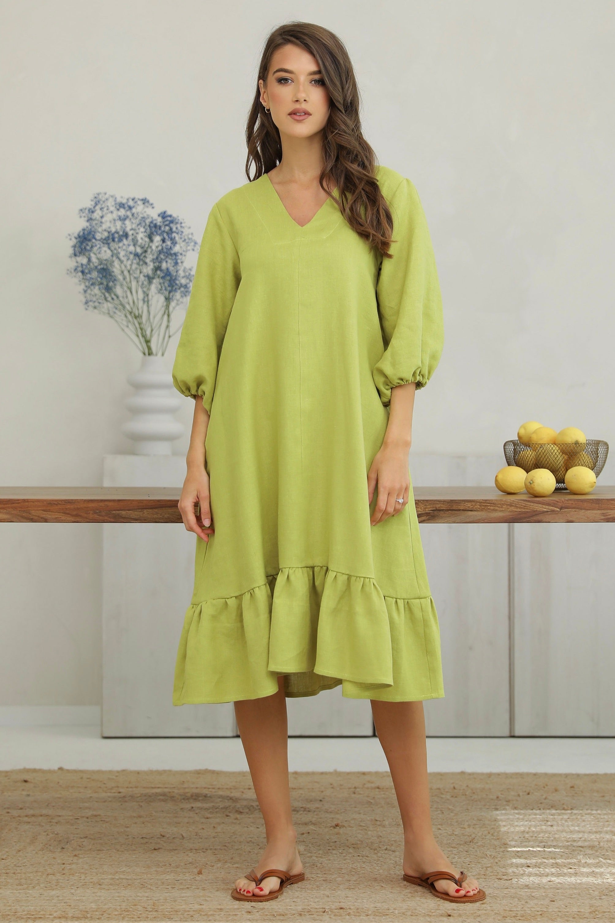 Linen Puffy Sleeve Dress in Green Pear Linen Swan Linen Puffy Sleeve Dress in Green Pear Linen Swan