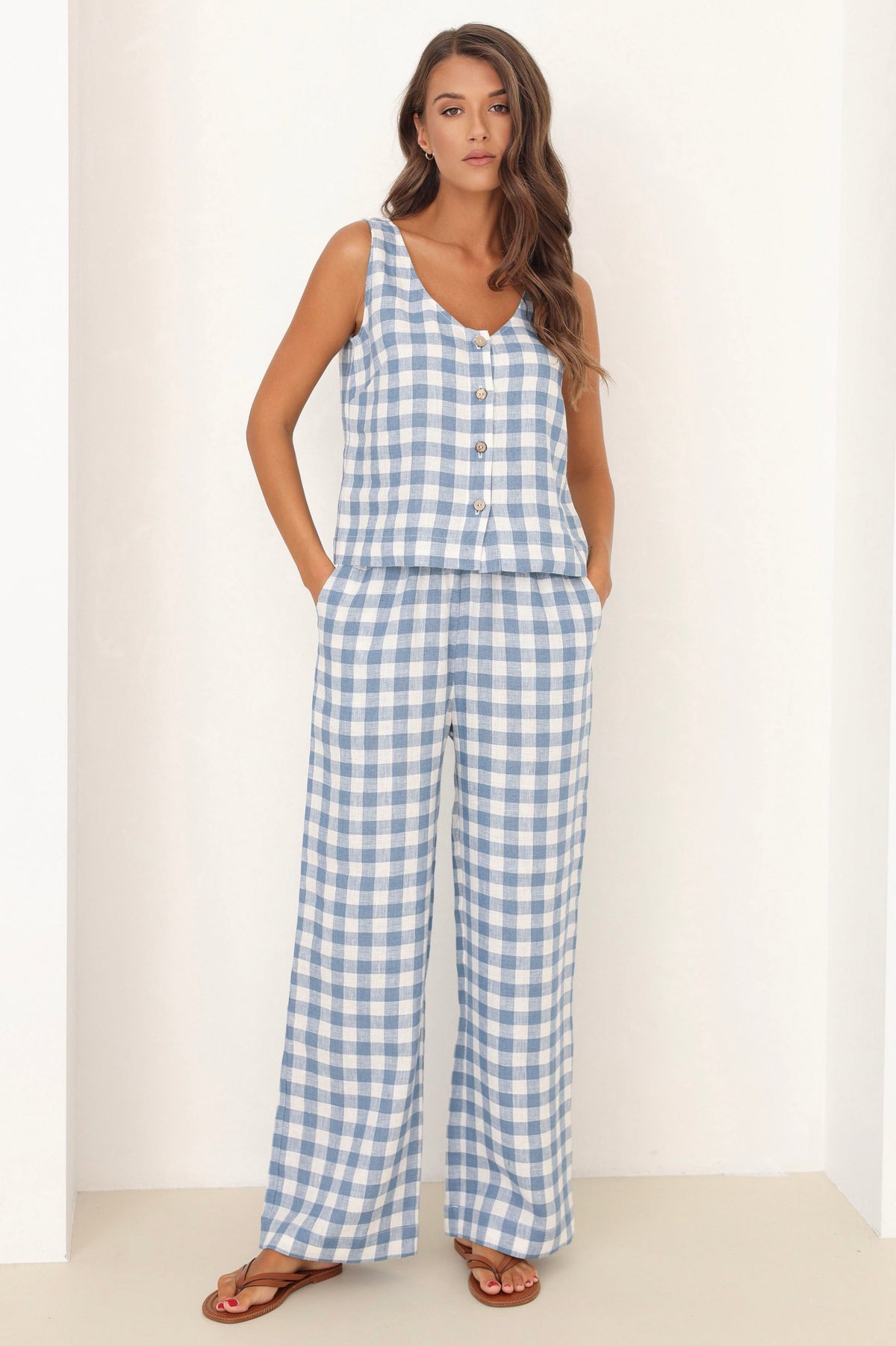 linen gingham pants, checkered pants women, womens gingham pants, gingham trousers, linen trousers, flowy linen pants, linen pants with pockets, loose linen pants, linen pants wide leg, wide linen pants, wide leg linen trousers