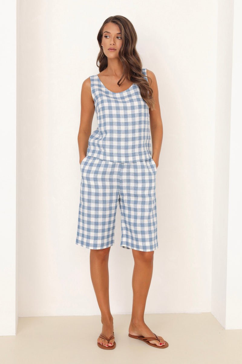 blue gingham shorts, Long linen shorts women, capris linen, capris pants, capris for women, capris women, linen pants, bottoms, high waisted linen pants, high waist linen trousers, culottes, linen, gingham clothes, gingham shorts, gingham pants