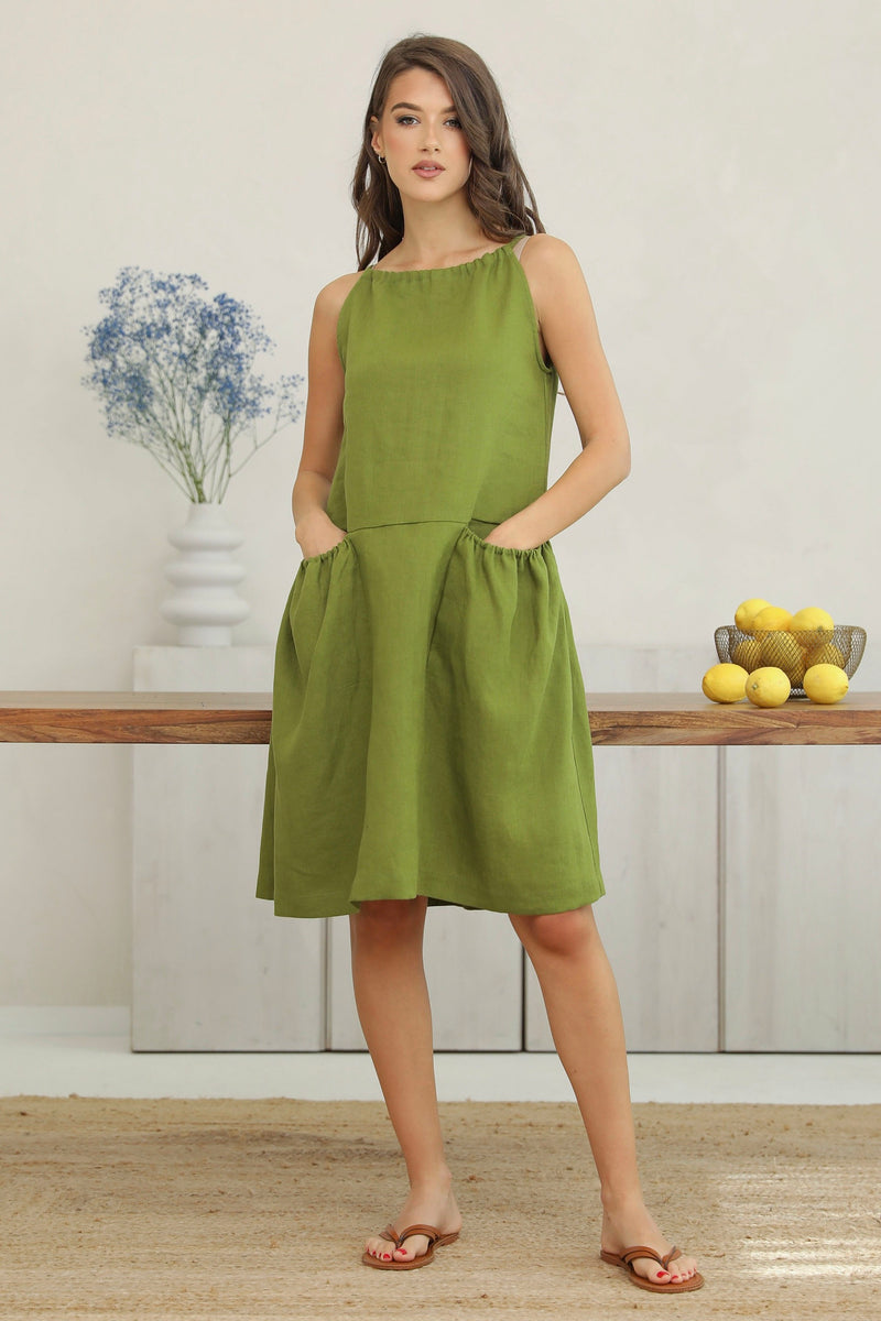 Linen Loose Dress in Moss Green Linen Swan Linen Loose Dress in Moss Green Linen Swan