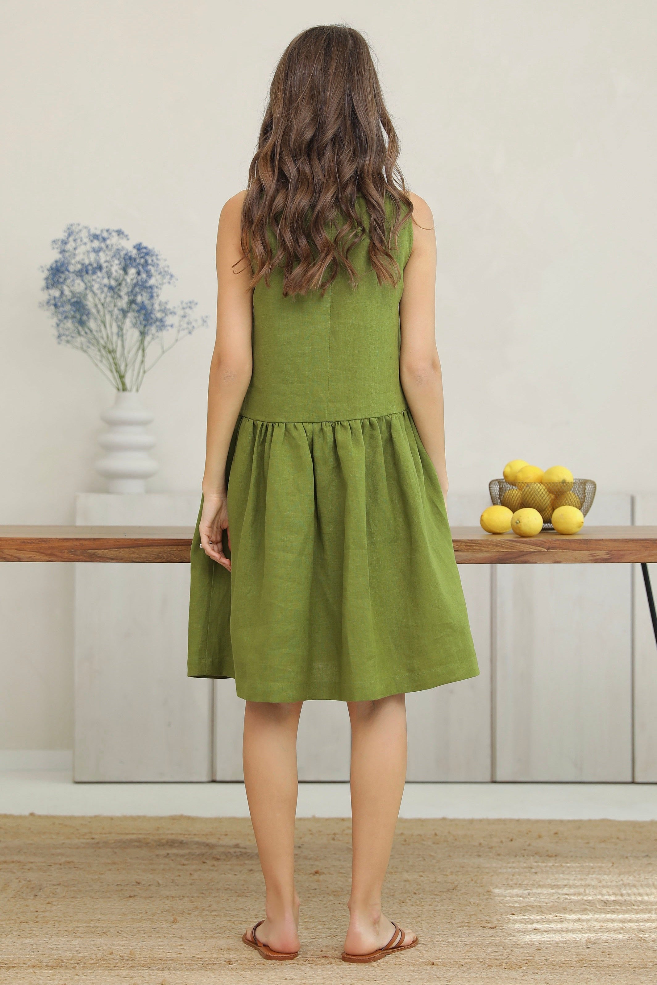Linen Loose Dress in Moss Green Linen Swan Linen Loose Dress in Moss Green Linen Swan