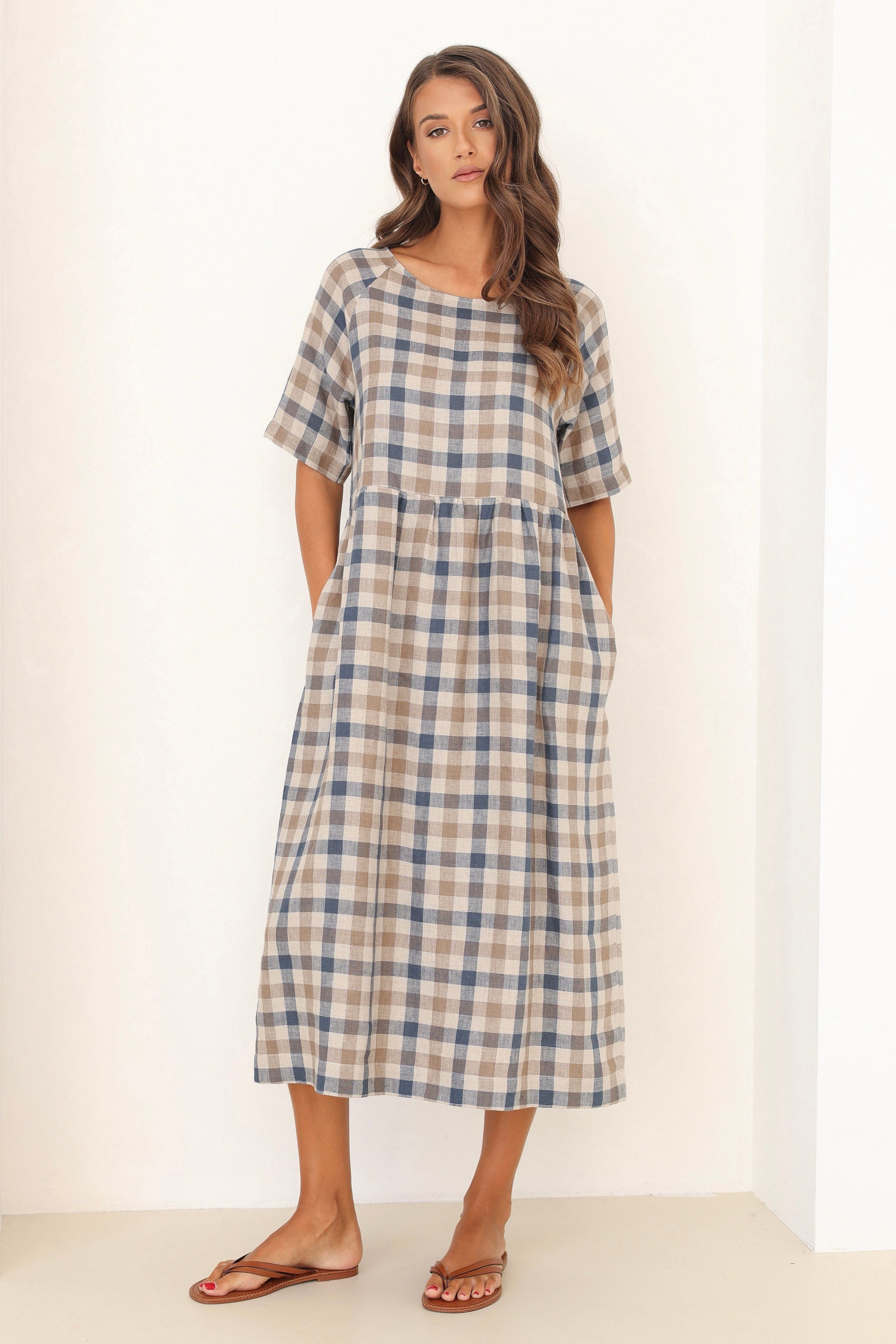 Modest Linen Dress Short Sleeve in Blue Brown Gingham, Long Linen Dress With Pockets, relaxed fit linen summer dress, loose linen dress women, simple linen everyday dress, oversized linen dress women, slow fashion linen dress, casual linen dress for summer, eco friendly linen clothing women, sustainable linen dress handmade, earthy tone linen dress, neutral color linen dress